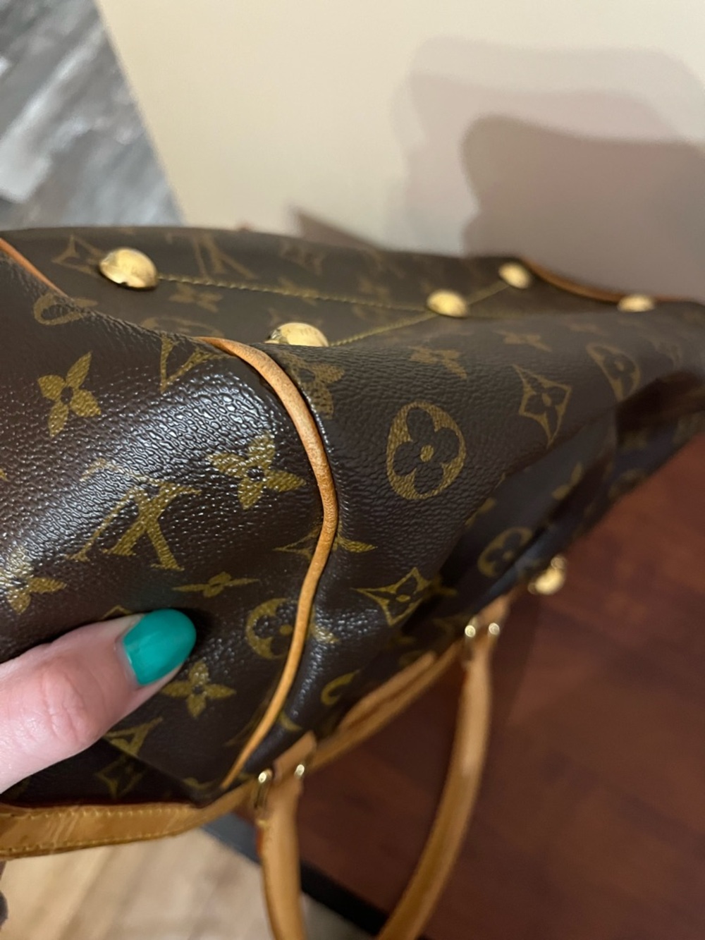Louis Vuitton Tivoli PM - Picture 11 of 15